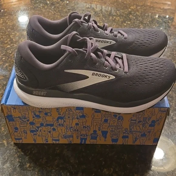 Brooks Ghost 16 Women Size 11 Medium B BNIB - Picture 3 of 8